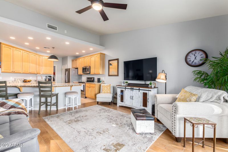 7909 E Broadway Rd #7, Mesa, AZ 85208