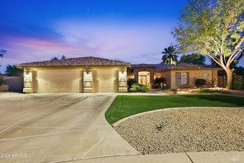 7909 Briden Ln, Peoria, AZ 85383