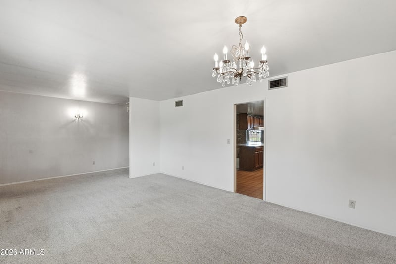 7909 W Country Gables Dr, Peoria, AZ 85381