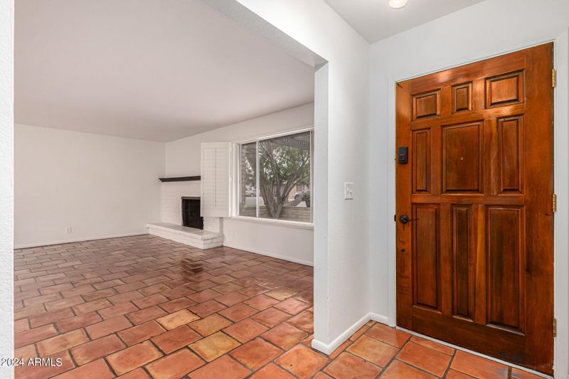 791 N Apache Dr, Chandler, AZ 85224