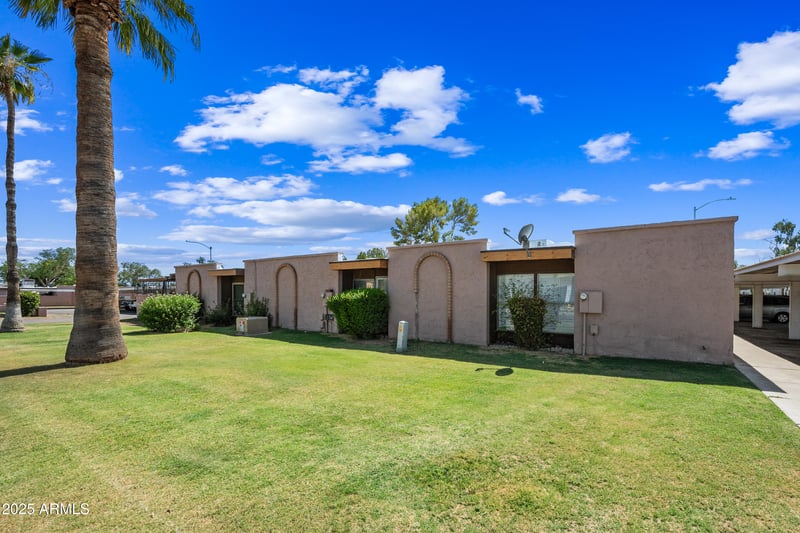 7910 59th Ln, Glendale, AZ 85301