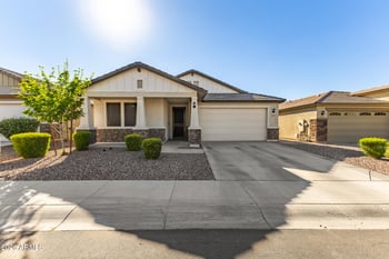 7910 82nd Ln, Glendale, AZ 85303