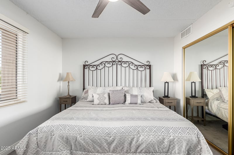 7910 Camelback Rd #203, Scottsdale, AZ 85251