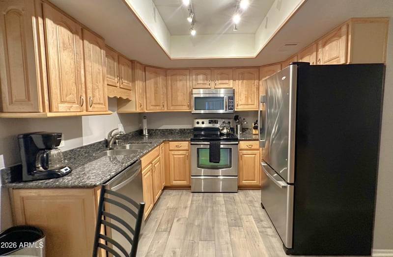 7910 Camelback Rd #302, Scottsdale, AZ 85251