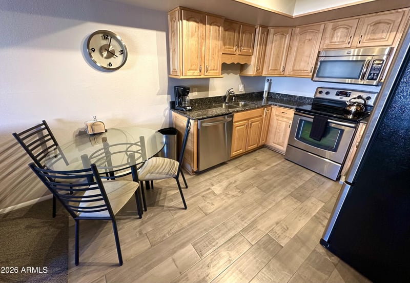 7910 Camelback Rd #302, Scottsdale, AZ 85251