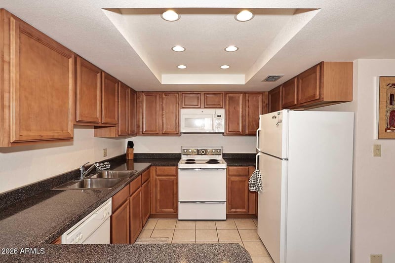 7910 E Camelback Rd #310, Scottsdale, AZ 85251