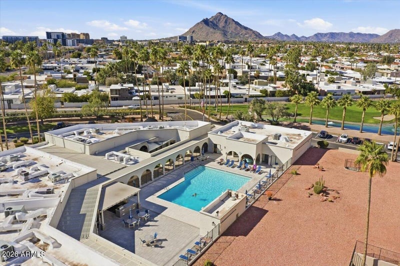 7910 Camelback Rd #402, Scottsdale, AZ 85251