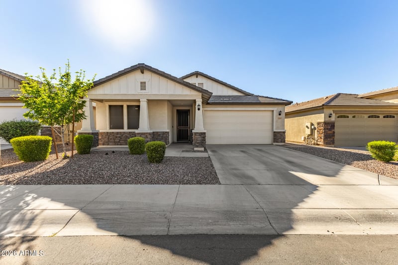 7910 N 82nd Ln, Glendale, AZ 85303