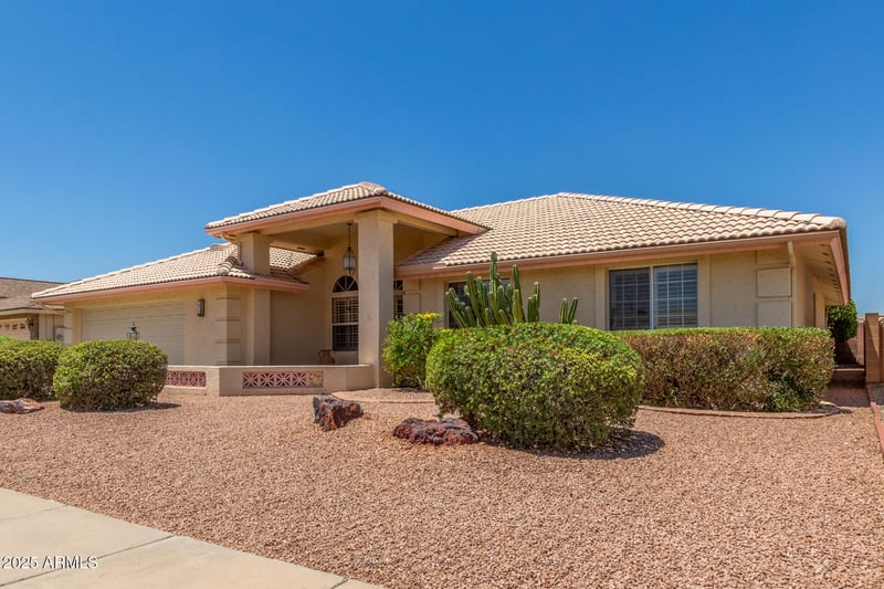 7910 Navarro Ave, Mesa, AZ 85209