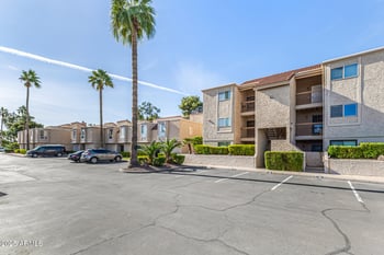 7910 Thomas Rd #221, Scottsdale, AZ 85251