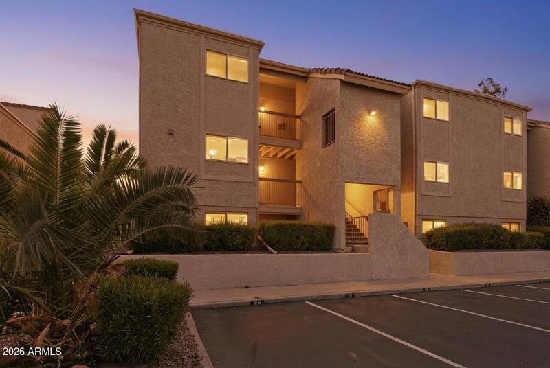 7910 Thomas Rd #321, Scottsdale, AZ 85251