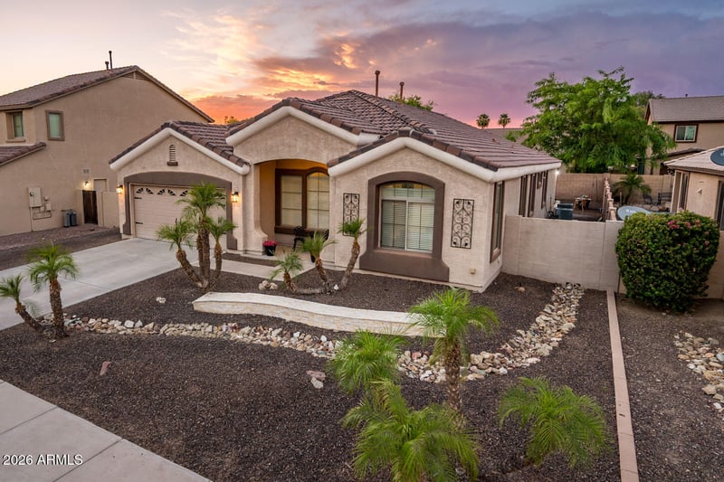 7910 W Melinda Ln, Peoria, AZ 85382