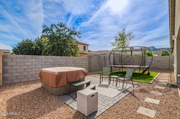 7911 25th St, Phoenix, AZ 85042