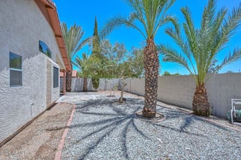 7911 Kimberly Way, Glendale, AZ 85308