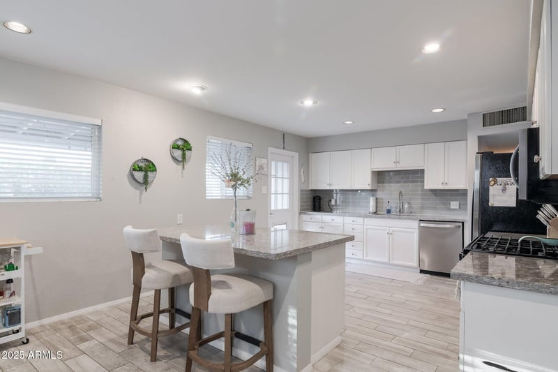 7912 Moreland St, Scottsdale, AZ 85257