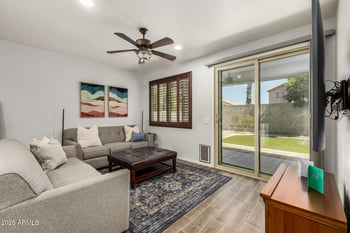 7913 25th Pl, Phoenix, AZ 85042