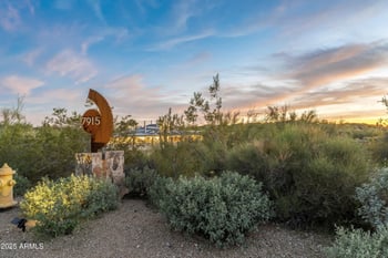 7915 Primrose Pa, Carefree, AZ 85377