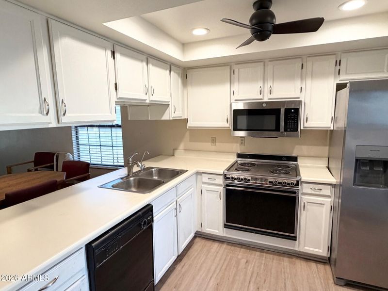 7915 E Privet Dr, Mesa, AZ 85208