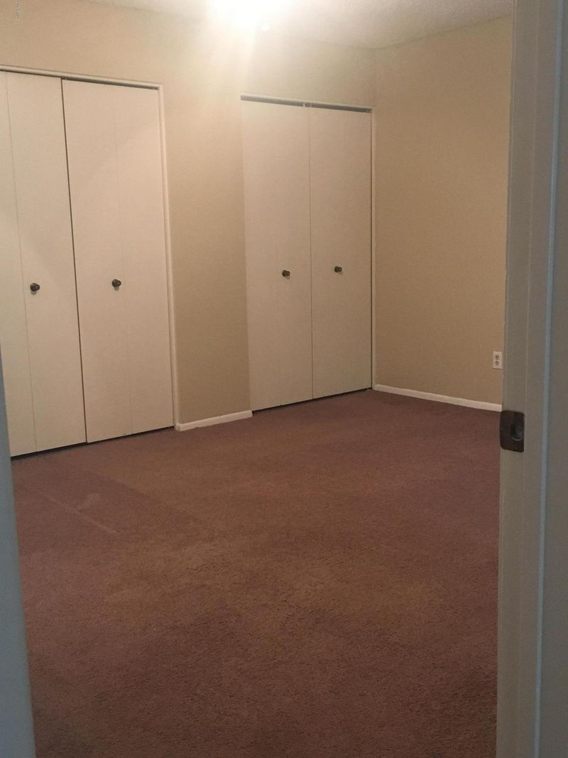 7915 N 61st Ave, Glendale, AZ 85301
