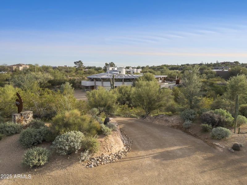 7915 Primrose Pa, Carefree, AZ 85377