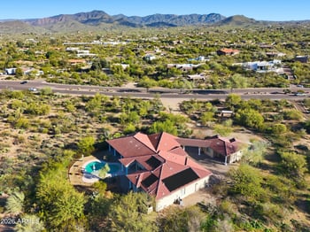 7917 Cave Creek Rd, Carefree, AZ 85377