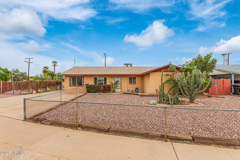 7917 Flower St, Phoenix, AZ 85033