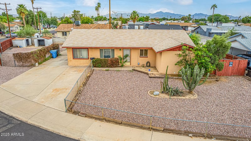 7917 Flower St, Phoenix, AZ 85033