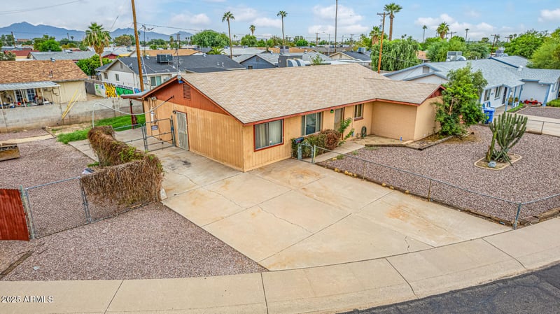 7917 Flower St, Phoenix, AZ 85033