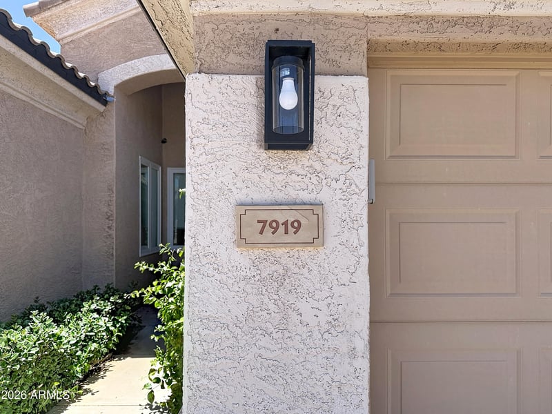 7919 Posada Ave, Mesa, AZ 85212
