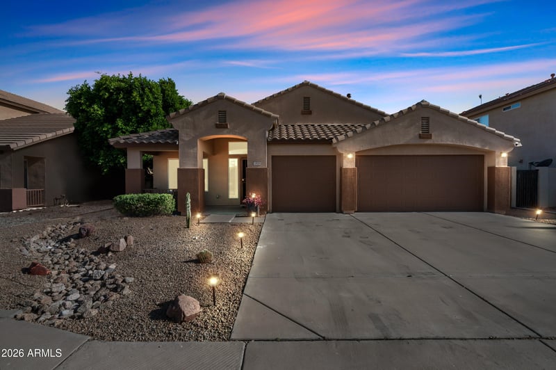 7919 Rose Garden Ln, Peoria, AZ 85382