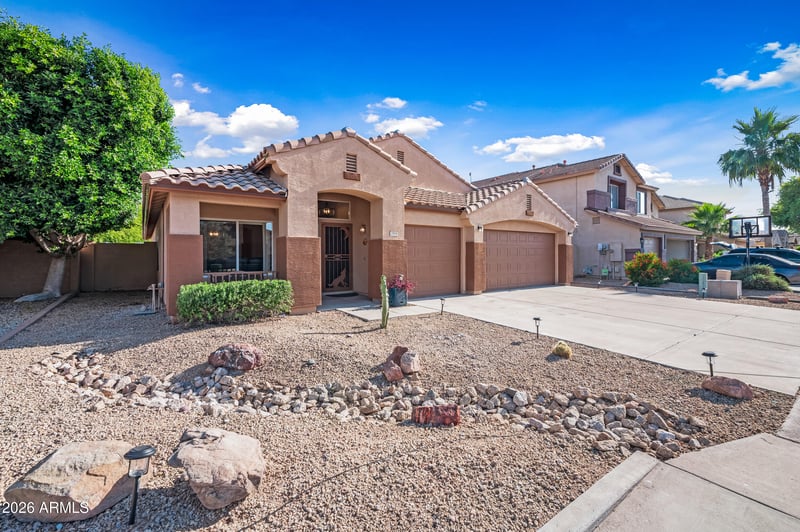 7919 Rose Garden Ln, Peoria, AZ 85382