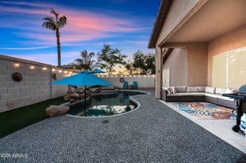 7919 Rose Garden Ln, Peoria, AZ 85382
