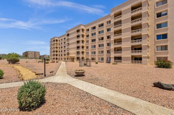 7920 Camelback Rd #104, Scottsdale, AZ 85251