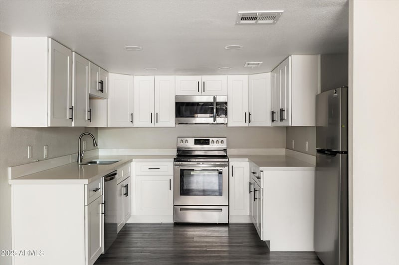 7920 Camelback Rd #110, Scottsdale, AZ 85251