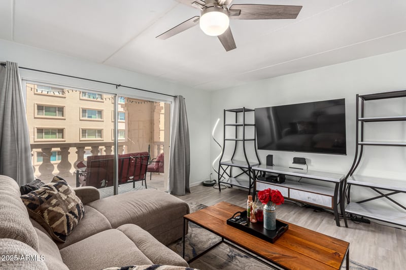 7920 Camelback Rd #409, Scottsdale, AZ 85251