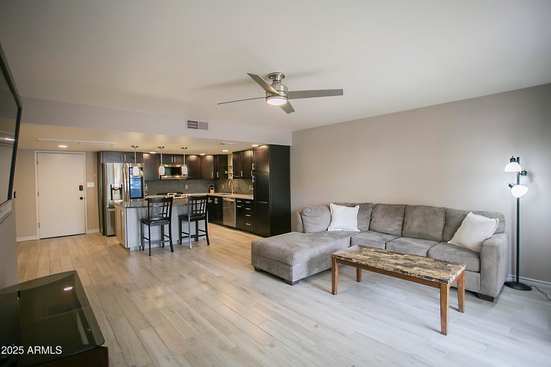 7920 Camelback Rd #203, Scottsdale, AZ 85251
