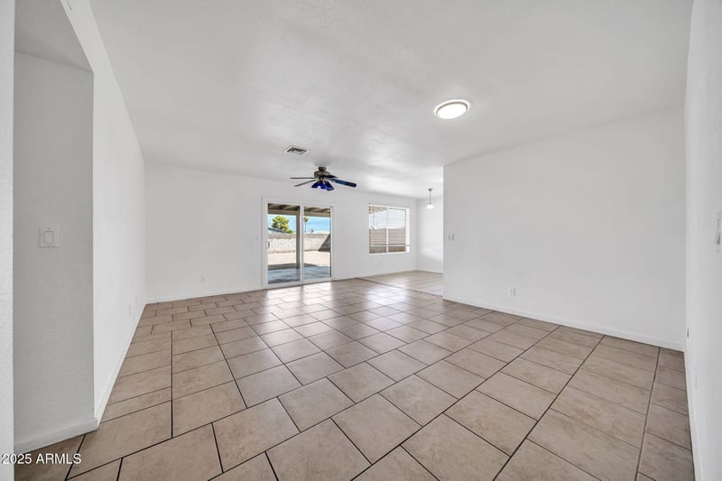 7920 Greer Ave, Peoria, AZ 85345