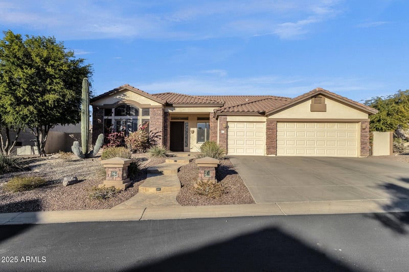7920 Sierra Morena Cir, Mesa, AZ 85207