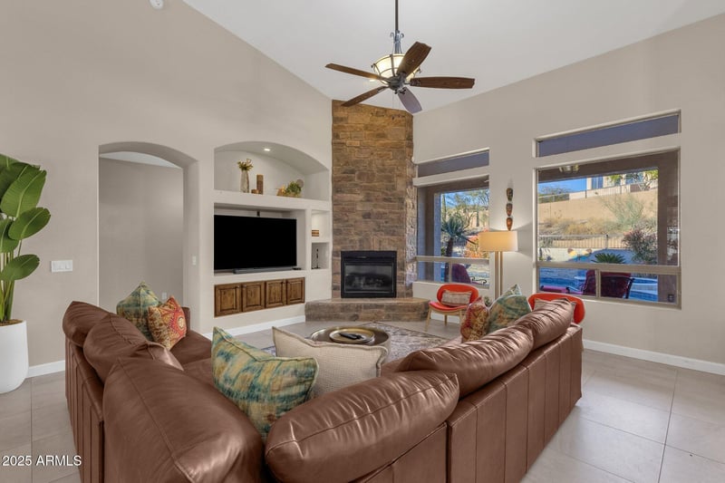 7920 Sierra Morena Cir, Mesa, AZ 85207