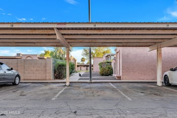 7921 61st Ave, Glendale, AZ 85301