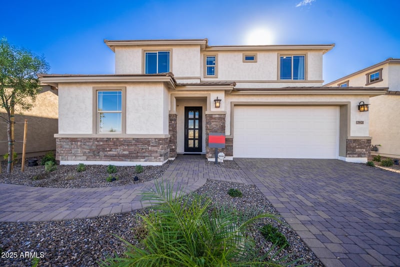 7921 Raleigh Ave, Mesa, AZ 85212