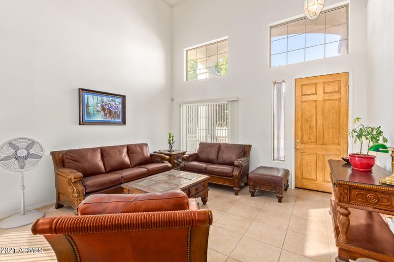 7921 W Hilton Ave, Phoenix, AZ 85043