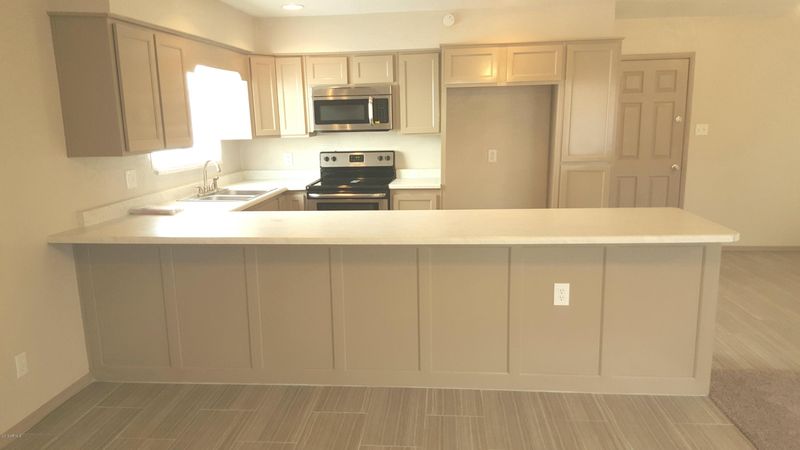 7922 W Pinchot Ave, Phoenix, AZ 85033