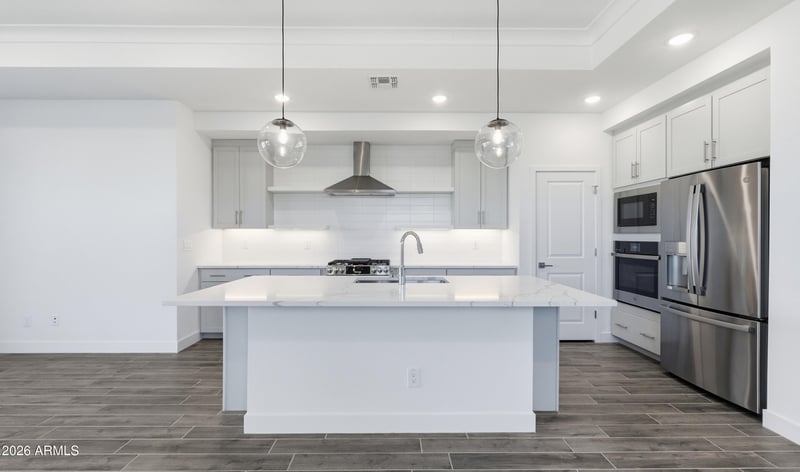 7924 77th Ave, Glendale, AZ 85303