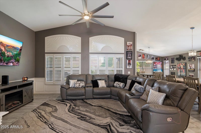 7925 Osage Ave, Mesa, AZ 85212
