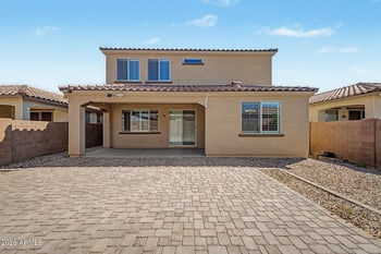 7926 Medlock Dr, Glendale, AZ 85303