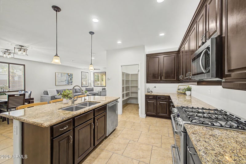 7927 Boxelder St, Gilbert, AZ 85298