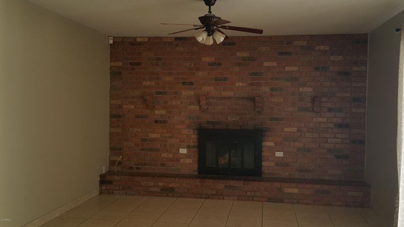 7928 W Clayton Dr, Phoenix, AZ 85033