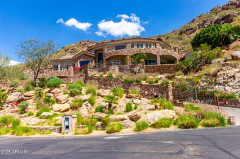 7929 N 55th St, Paradise Valley, AZ 85253