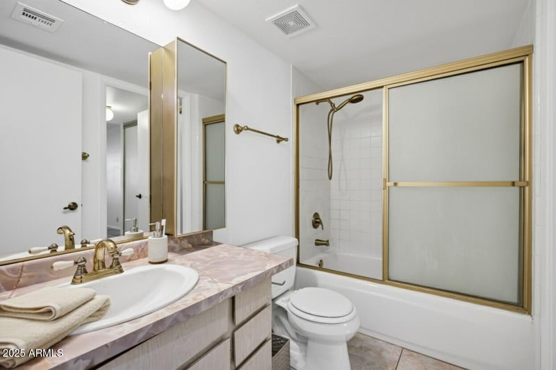 7930 Camelback Rd #106, Scottsdale, AZ 85251